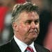 Giliran Hiddink Minta Bantuan
