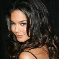 Vanessa Hudgens Setuju Bintangi HSM 3