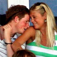 Pangeran Harry-Chelsy Davy Batal Putus