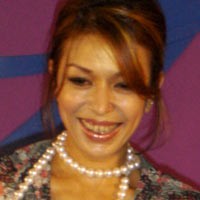 Syaharani Jualan di Jak Jazz