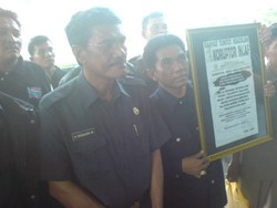 Koruptor Insaf dari Baubau Serahkan Diri ke KPK