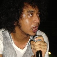 Nidji Anti Pacaran Jungkir Balik