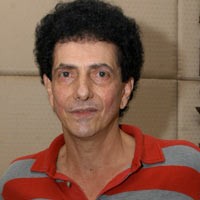 Anak Sakit Ahmad Albar Melek Terus