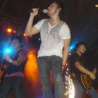 Staying Alive 2007, Nidji Ingatkan Bahaya AIDS