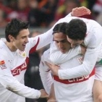 Dortmund Akhiri Empat Kemenangan Stuttgart 