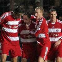 Ribery Bawa Bayern ke Puncak