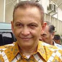 Roy Marten Tolak Rekonstruksi