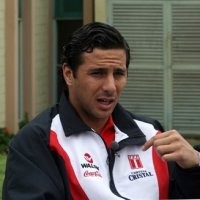 Pesta Seks Ancam Karir Pizarro di Timnas