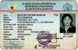 Servis di Auto2000 Mobil Malah Rusak