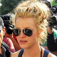 Bikin Kericuhan, Britney Ditolak Masuk Salon