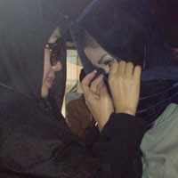 Yuni Shara-Krisdayanti Nangis di Bandara