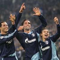 Schalke Susul Chelsea ke 16 Besar