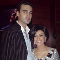 Julia Perez Kangen Genggaman Suami