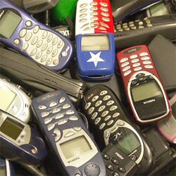 Ponsel Murid Berdering, Guru Sekolah Meradang