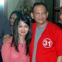 Roy Marten Rayakan Natal di Penjara