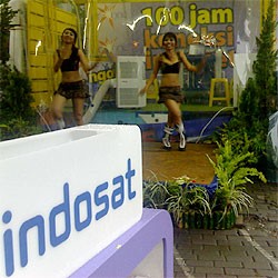 83 Jam Nonstop Nge-Net, Joko Bengkak Kaki dan Merah Mata