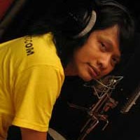 Armand Elus-elus Teman Kaya Demi Hobi