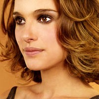 Natalie Portman Daur Ulang Baju