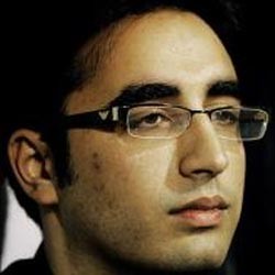 Ganteng, Anak Bhutto Digandrungi Pengguna Facebook