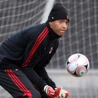 Dida Tetap Pilihan Utama Milan