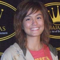 Agnes Monica Enjoy dengan Bams Samsons