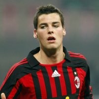 Gourcuff Belum Mau Pergi