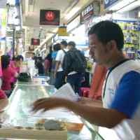 Tahun Baru, Permintaan Ponsel Adem Ayem