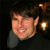 Tom Cruise Pahlawan di Siang Bolong