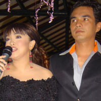 Pulang Haji, Rina Gunawan-Teddy Syach Terkejut