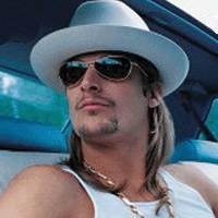 Kid Rock Kencani Penari Erotis