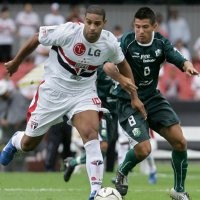 Adriano: Inter Ya, Mancini Tidak