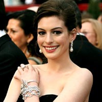 Jika Princess Anne Hathaway Bergaya