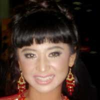 Dewi Persik Trauma Pasca Dada Disentuh