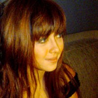 Nadia Vega Ingin Botak Diam-diam