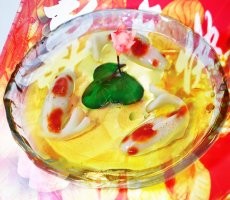 Makan Ye Shang dan Nonton Dragon Phoenix