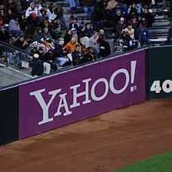 Rencana Microsoft Caplok Yahoo Menuai Kritik