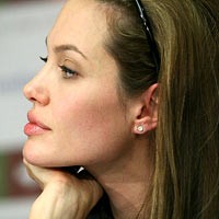 Angelina Jolie Gaptek