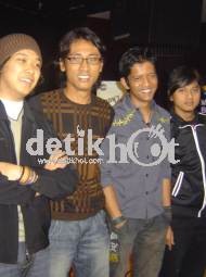 Letto Belajar Akting dari Utang Letto Belajar Akting dari Utang
