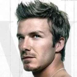 Didepak Pelatih, Beckham Curhat via Blog