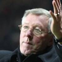 Wenger Mendukung, Fergie Marah-marah