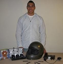 Bruk! Helm Ber-GPS Siap Panggil 911