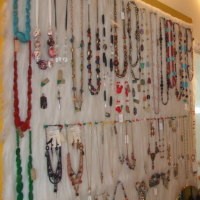 Lebih Glamor dengan Aksesoris Berkualitas