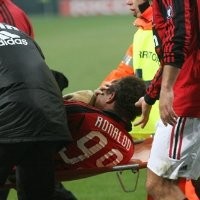 Ronaldo Menjalani Operasi di Prancis