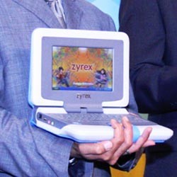 Anoa vs Eee PC Sebenarnya Perang Saudara