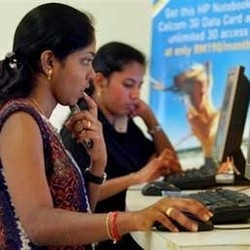 Menteri: Blogger Malaysia Pengecut 