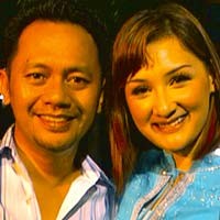 Mona Ratuliu Pintar Karena Support Suami