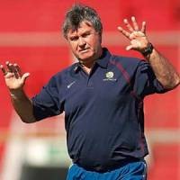 Hiddink Tutup Karir Bersama Rusia?