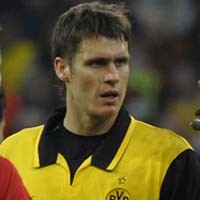 Kehl Tambah Kontrak di Dortmund