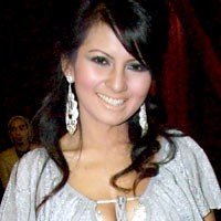 Five-V Nggak Matching Demi Mantan Suami