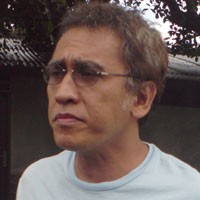 Iwan Fals Tak Pernah Kehilangan Gito Rollies